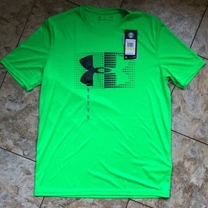 MENS under armour green shirt